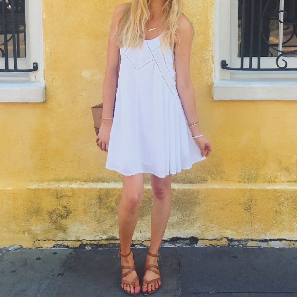 Lulu’s Sister Moon Easy Honey White/Ivory Dress